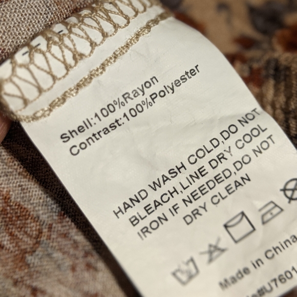 Vintage Fall Blouse - Picture 6 of 7